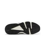Кроссовки Nike Air Huarache Runner 'Black Medium Ash' 4