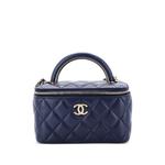Маленькая сумка-сэтчел Charming Handle Vanity Case with Chain Quilted Lambskin 1