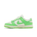 Кроссовки Nike Wmns Dunk Low 'Green Strike' 3