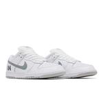 Кроссовки Supreme x Nike Dunk Low SB 'White Metallic Silver' 8