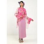 Комплект Turi Kurung 1