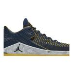 Кроссовки Air Jordan 32 Low 'Michigan Wolverines' 2