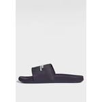 Сандалии-слайды Mercedes - AMG Petronas Formula 1 Team Adilette Comfort 5