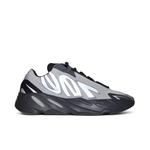 Повседневные adidas Men's Yeezy Boost 700 MNVN 'Metallic' 9