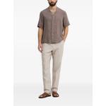 V-neck short-sleeved shirt 2