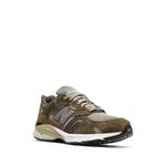 Кроссовки 920 из коллаборации с Patta 2
