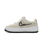 Кроссовки Nike Wmns Air Force 1 Sage Low LX 'Cream' 3