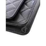 Стеганая сумка через плечо CC Quilted Caviar Wallet on Chain (2021-2026 годы) 2