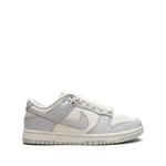 Кроссовки Dunk Low Needlework 1