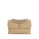 Стеганая сумка на плечо Quilted Calfskin In The Business Flap (2011 год) 1
