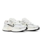 Кроссовки Nike Wmns V5 RNR 'Summit White Light Orewood' 8
