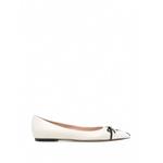 VLogo Pointy leather pumps 1