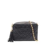 Сумка через плечо CC Quilted Lambskin Tassel Camera Bag (1991-1994 годы) 1
