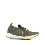 Кроссовки Pulseboost HD из коллаборации с Monocle 1