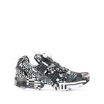 Кроссовки Minami Instapump Fury из коллаборации с Kenzo 1