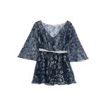 Топ с рукавами колокол и цветочной вышивкой 1