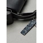 Волнистая сумка Cargo Dinky из кожи Pebbled Coachtopia 9