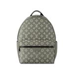 Рюкзаки Louis Vuitton Discovery Backpack PM 'Оливково-зеленый с тисненым монограмным узором из телячьей кожи' 1