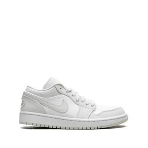 Кроссовки Jordan 1