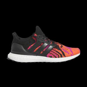 Кроссовки adidas UltraBoost 1.0 'Black Solar Red Flames'