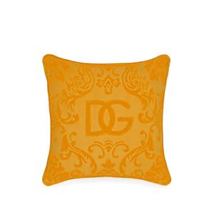 Подушка с логотипом DG (45 x 45 см)