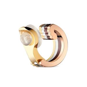 Серьга Quatre Classique из желтого золота с бриллиантами