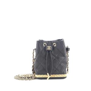 Маленькая сумка-ведро Lock Frame with Chain Quilted Lambskin
