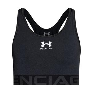 Топ с логотипом из коллаборации с Under Armor