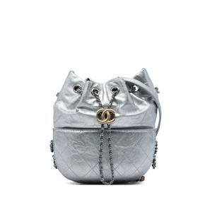 Маленькая стеганая сумка-ведро Metallic Aged Calfskin Gabrielle (2016-2017 годы)