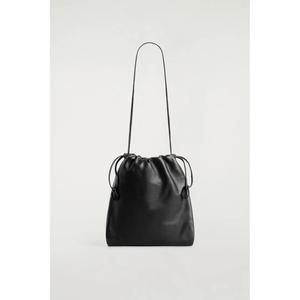 Сумка через плечо на шнурке DRAWSTRING CROSSBODY BAG - LEATHER