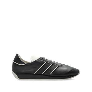 Кроссовки Country 3 из коллаборации с adidas