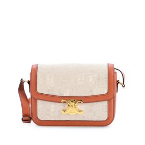 Сумка через плечо Triomphe Shoulder Bag среднего размера