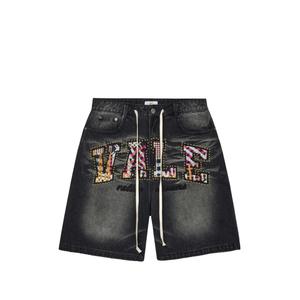 Джинсовые шорты What The Jorts в технике пэчворк