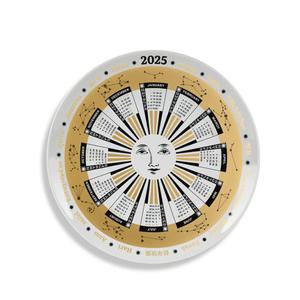 Тарелка 2025 Calendar