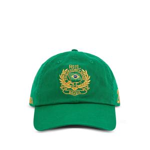 Бейсболка с вышитым логотипом