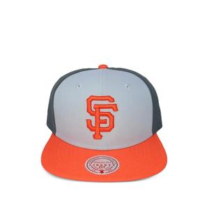 Бейсболка Giants Triple Play Liberty с вышивкой