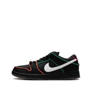 Кроссовки Skate SB Dunk Low из коллаборации с Bronx Girls