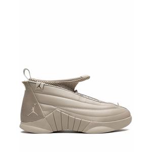 Кроссовки Air Jordan 15 из коллаборации с Billie Eilish