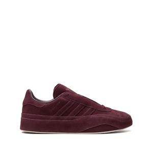 Кроссовки Gazelle из коллаборации с adidas