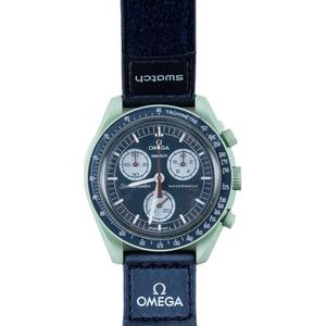Наручные часы Bioceramic Moonswatch Mission to Earth 42 мм из коллаборации с Swatch