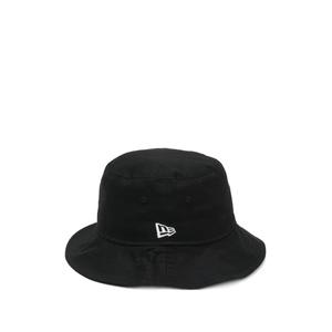 Панама с вышитым логотипом из коллаборации с New Era