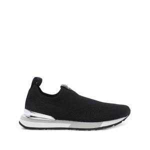 Слипоны с контрастной отделкой