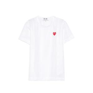 Футболка с нашивкой