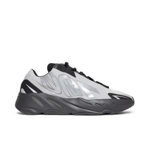 Повседневные adidas Men's Yeezy Boost 700 MNVN 'Metallic'