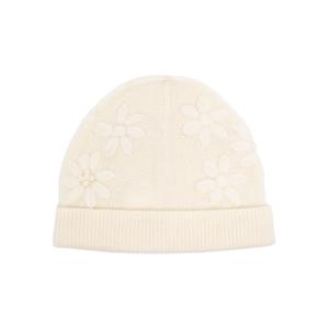 Шапка бини с цветочной вышивкой