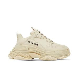 Кроссовки Balenciaga Wmns Triple S 'Бежевый'