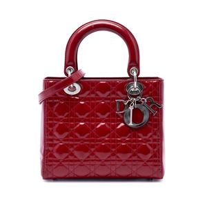 2000-2026 Средняя сумка Lady Dior из лакированной кожи с квилтингом Cannage