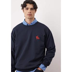 Свитшот с вышивкой лошади