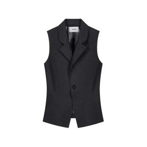 Топ строгого кроя с V-образным вырезом