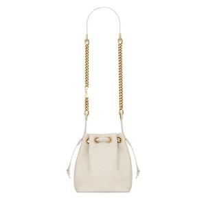 Сумки Saint Laurent сумка-ведро Cassandre из ягненка «Crema Soft»